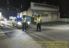 Cegah Kejahatan Malam Polsek Kotabaru Gelar Patroli Blue Light Harkamtibmas