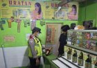 Personil Polsek Tegalwaru Patroli Malam dan Sambangi Toko Jamu Loji Imbau Tidak Jual. Miras