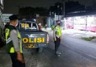 Antisipasi Gukamtibmas, Patroli Malam Polsek Klari Strong Poin di Jalan Raya Walahar.