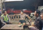 Polsek Pangkalan Laksanakan Giat Sambang Dialogis, Ngawangkong Bersama Warga Desa Jatilaksana