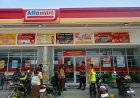 Anggota Polsek Batujaya melaksanakan Patroli Prekat dan Sambangi Pelajar